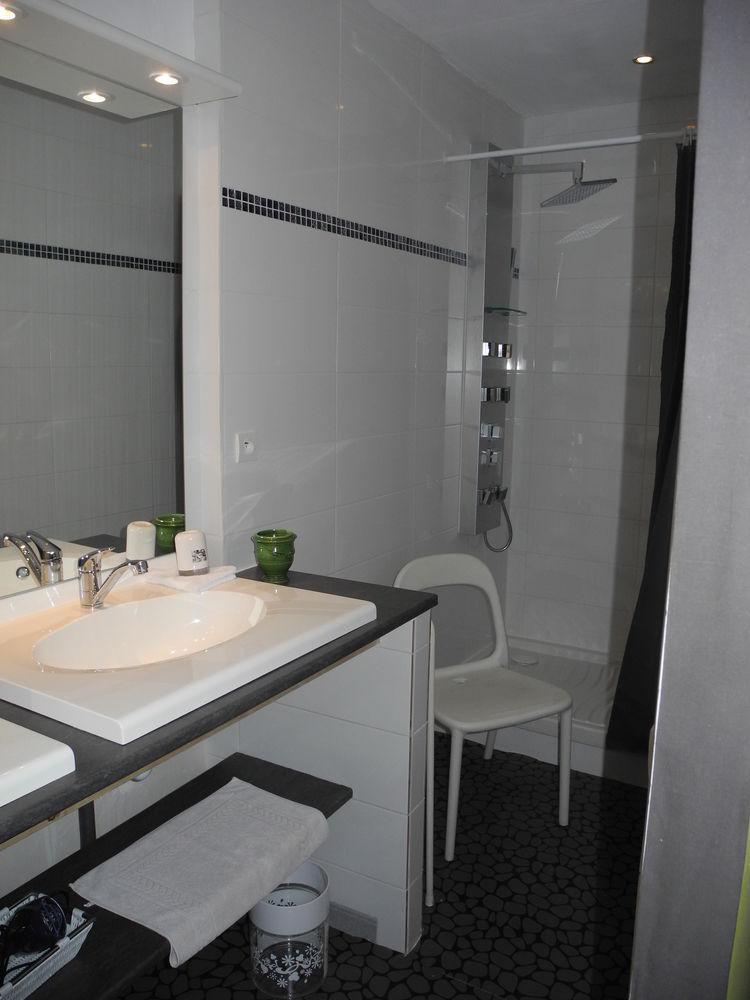 Le Comptoir Du Ranc De Bannes Hotel Sumene Ngoại thất bức ảnh